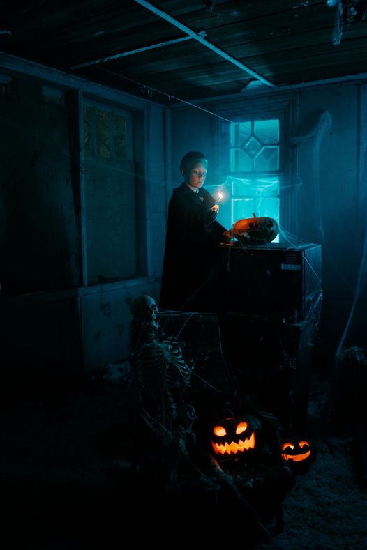 No photo description available.